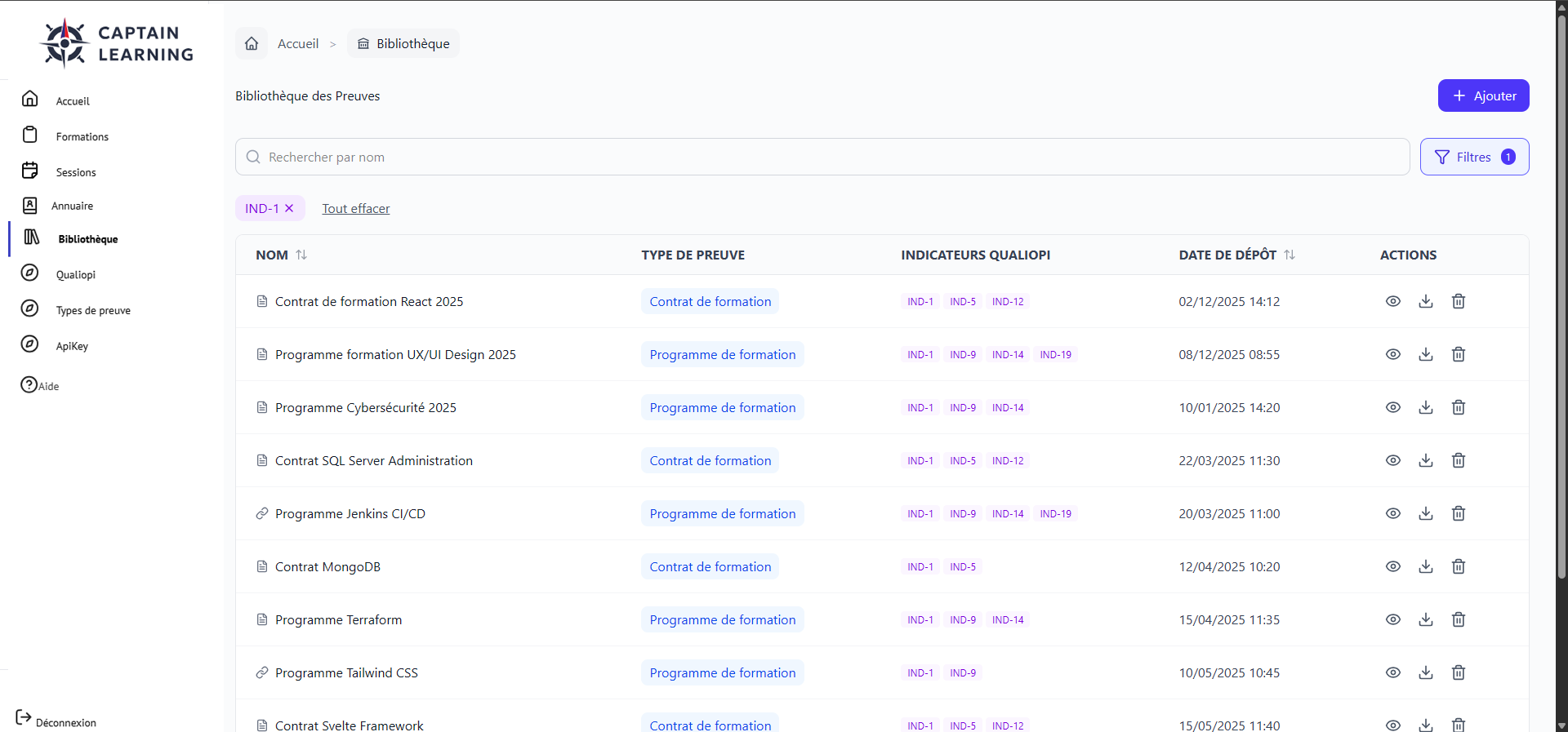 Capture d’écran de CaptainLearning&nbsp;: page Bibliothèque des preuves, liste des documents et filtres par indicateur Qualiopi.